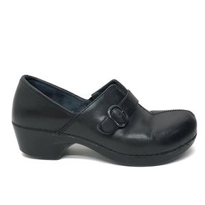 DANSKO Black Leather Nursing Clogs 40